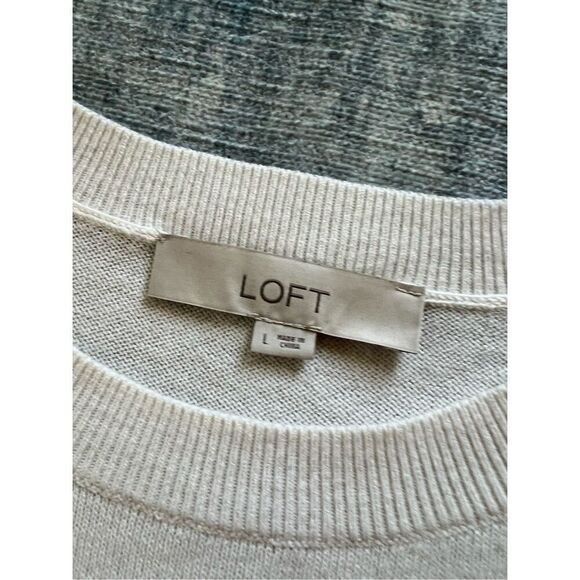 Loft Off White Blue Gray Stripe Crewneck Sweater Women's Large - Picture 4 of 7